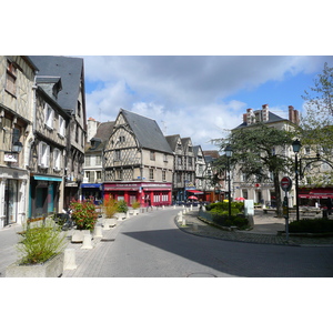 照片 法国(France) 布尔日(Bourges) 2008-04 57