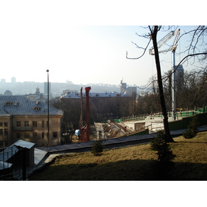 照片 乌克兰(Ukraine) 基辅(Kiev) 体育广场(Sportyvna) 2007-03 10