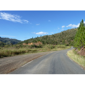 照片 新喀里多尼亚(New Caledonia) 卡纳拉至拉福阿公路(Canala to La Foa road) 2010-05 4