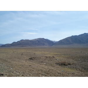 照片 哈萨克斯坦(Kazakhstan) 阿拉木图至恰伦峡谷公路(Almaty to Charyn Canyon road) 2007-03 118