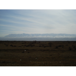 照片 哈萨克斯坦(Kazakhstan) 阿拉木图至恰伦峡谷公路(Almaty to Charyn Canyon road) 2007-03 111
