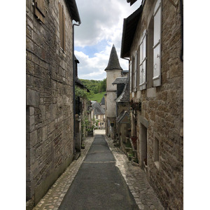 照片 法国(France) 蒂雷讷(Turenne) 2018-04 89