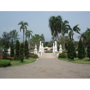照片 泰国(Thailand) 清迈(Chiang Mai) 护城河内(Inside Canal) 布阿哈公园(Buak Had Park) 2006-04 1