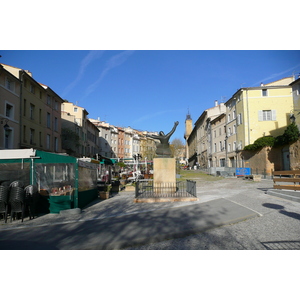 照片 法国(France) 普罗旺斯地区艾克斯(Aix en Provence) 梳毛工广场(Forum des Cardeurs) 2008-04 13
