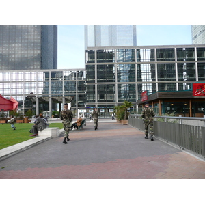 照片 法国(France) 巴黎(Paris) 拉德芳斯(La Defense) 2007-05 145