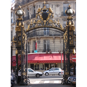 照片 法国(France) 巴黎(Paris) 第八区(8th Arrondissement) 蒙索公园(Monceau Garden) 2006-03 46