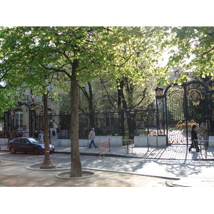 照片 法国(France) 巴黎(Paris) 香榭丽舍大街(Champs Elysees) 2006-04 17