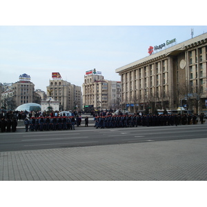 照片 乌克兰(Ukraine) 基辅(Kiev) 赫雷夏蒂克大街(Kreschatyk Street) 2007-03 48