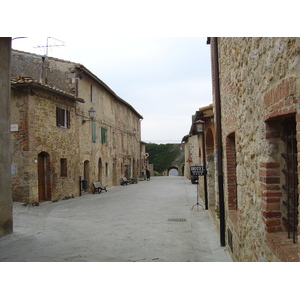 照片 意大利(Italy) 蒙泰里焦尼(Monteriggioni) 2004-03 7