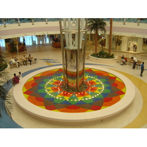 照片 阿联酋(United Arab Emirates) 阿布扎比(Abu Dhabi) 码头购物中心(Marina Mall) 2005-09 5