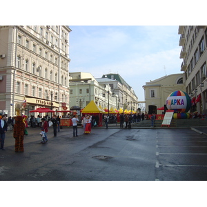 照片 俄罗斯(Russia) 莫斯科(Moscow) 特维尔大街(Tverskaya Street) 2005-04 72