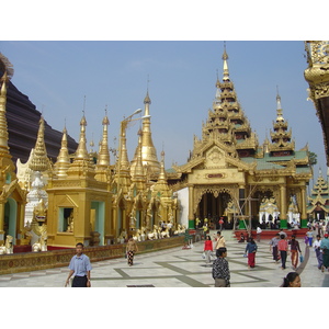 照片 缅甸(Myanmar) 仰光(Yangon) 仰光大金塔(Shwedagon Pagoda) 2005-01 30