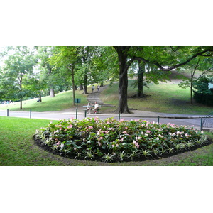 照片 法国(France) 巴黎(Paris) 肖蒙山丘公园(Parc des Buttes Chaumont) 2007-08 112