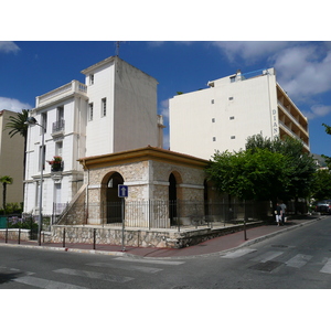 照片 法国(France) 旺斯(Vence) 伊斯纳尔大街(Avenue H. Isnard) 2007-07 32