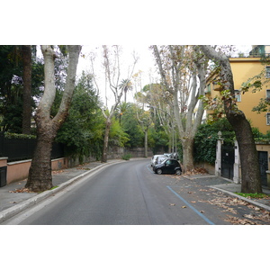 照片 意大利(Italy) 罗马(Rome) 四月三十日大道(Viale Trenta Aprile) 2007-11 11