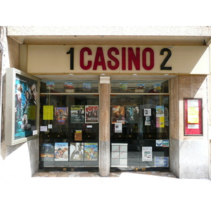 照片 法国(France) 旺斯(Vence) 伊斯纳尔大街(Avenue H. Isnard) 2007-07 10