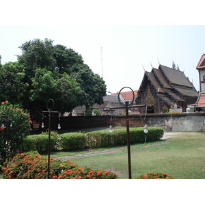 照片 泰国(Thailand) 清迈(Chiang Mai) 护城河内(Inside Canal) 拉查丹嫩路（步行街）(Rad Cha Dom Nurn (Walking Street)) 2006-04 39