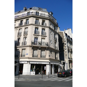 照片 法国(France) 巴黎(Paris) 第十七区(17th Arrondissement) 福尔图尼街(Rue Fortuny) 2007-09 22