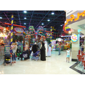 照片 阿联酋(United Arab Emirates) 迪拜(Dubai) 德拉城市中心购物中心(Deira City Center Mall) 2005-09 12