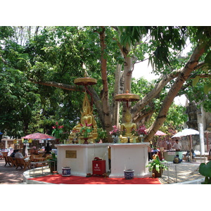 照片 泰国(Thailand) 清迈(Chiang Mai) 护城河内(Inside Canal) 拉查丹嫩路（步行街）(Rad Cha Dom Nurn (Walking Street)) 2006-04 31