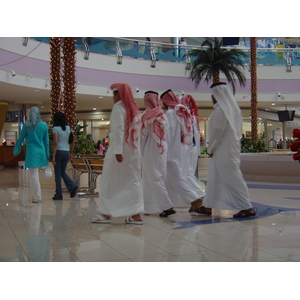 照片 阿联酋(United Arab Emirates) 阿布扎比(Abu Dhabi) 码头购物中心(Marina Mall) 2005-09 7