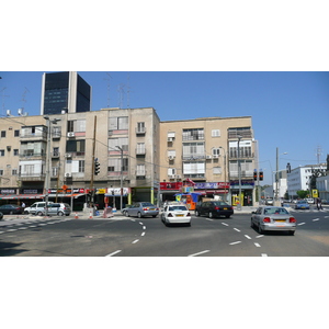 照片 以色列(Israel) 特拉维夫(Tel Aviv) 伊本·加比罗尔街(Ibn Gvirol Street) 2007-06 25