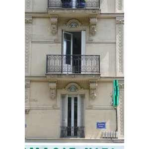 照片 法国(France) 巴黎(Paris) 尼尔大街(Avenue Niel) 2007-06 19