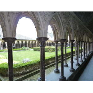照片 法国(France) 圣米歇尔山(Mont St Michel) 圣米歇尔山修道院回廊(Mont St Michel Abbey Cloister) 2010-04 17