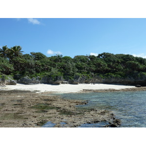 照片 新喀里多尼亚(New Caledonia) 利富岛(Lifou) 穆(Mu) 2010-05 36