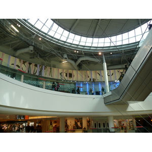 照片 法国(France) 巴黎(Paris) 拉德芳斯(La Defense) 四季购物中心(Les Quatre Temps) 2007-05 28