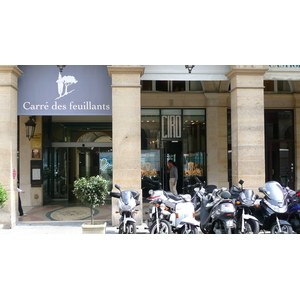 照片 法国(France) 巴黎(Paris) 旺多姆广场(Place Vendome) 2007-07 26