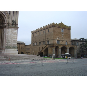 照片 意大利(Italy) 奥尔维耶托(Orvieto) 2004-03 12