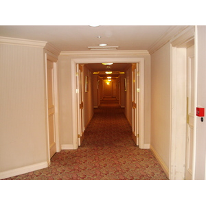照片 哈萨克斯坦(Kazakhstan) 阿拉木图(Almaty) 阿拉木图洲际酒店(Intercontinental Almaty Hotel) 2007-03 22