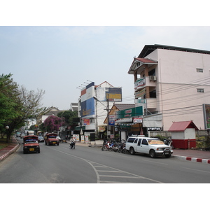 照片 泰国(Thailand) 清迈(Chiang Mai) 护城河内(Inside Canal) 阿拉路（护城河）(Arrak Road(Canal)) 2006-04 12