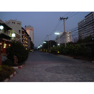 照片 泰国(Thailand) 宗甸(Jomtien) 塔帕亚路(Thappraya) 2008-01 32
