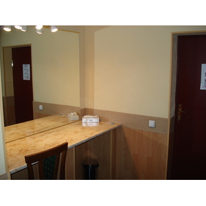 照片 俄罗斯(Russia) 雅罗斯拉夫尔(Yaroslavl) 尤比尔酒店(Yubil Hotel) 2006-07 4