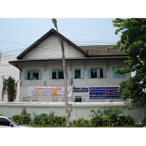 照片 泰国(Thailand) 清迈(Chiang Mai) 护城河内(Inside Canal) 三兰路(Sam Lan Road) 2006-04 15