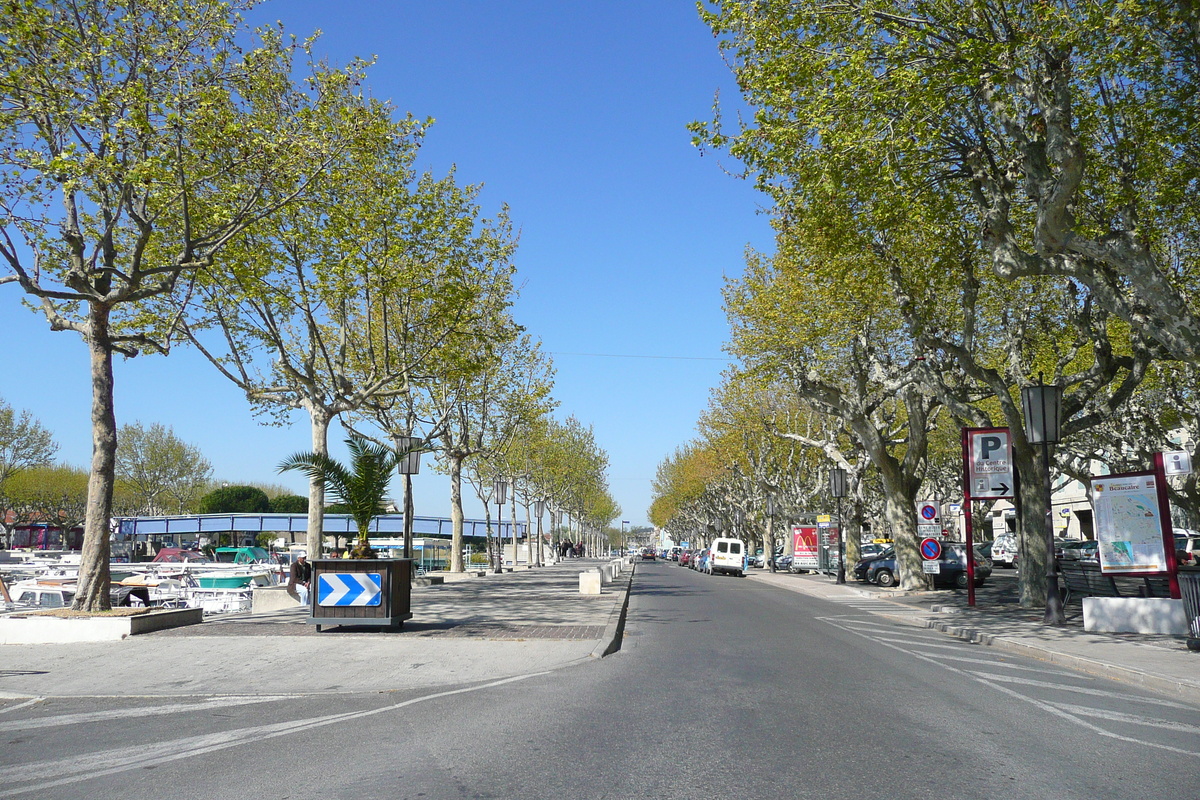 照片 法国(France) 博凯尔(Beaucaire) 2008-04 15