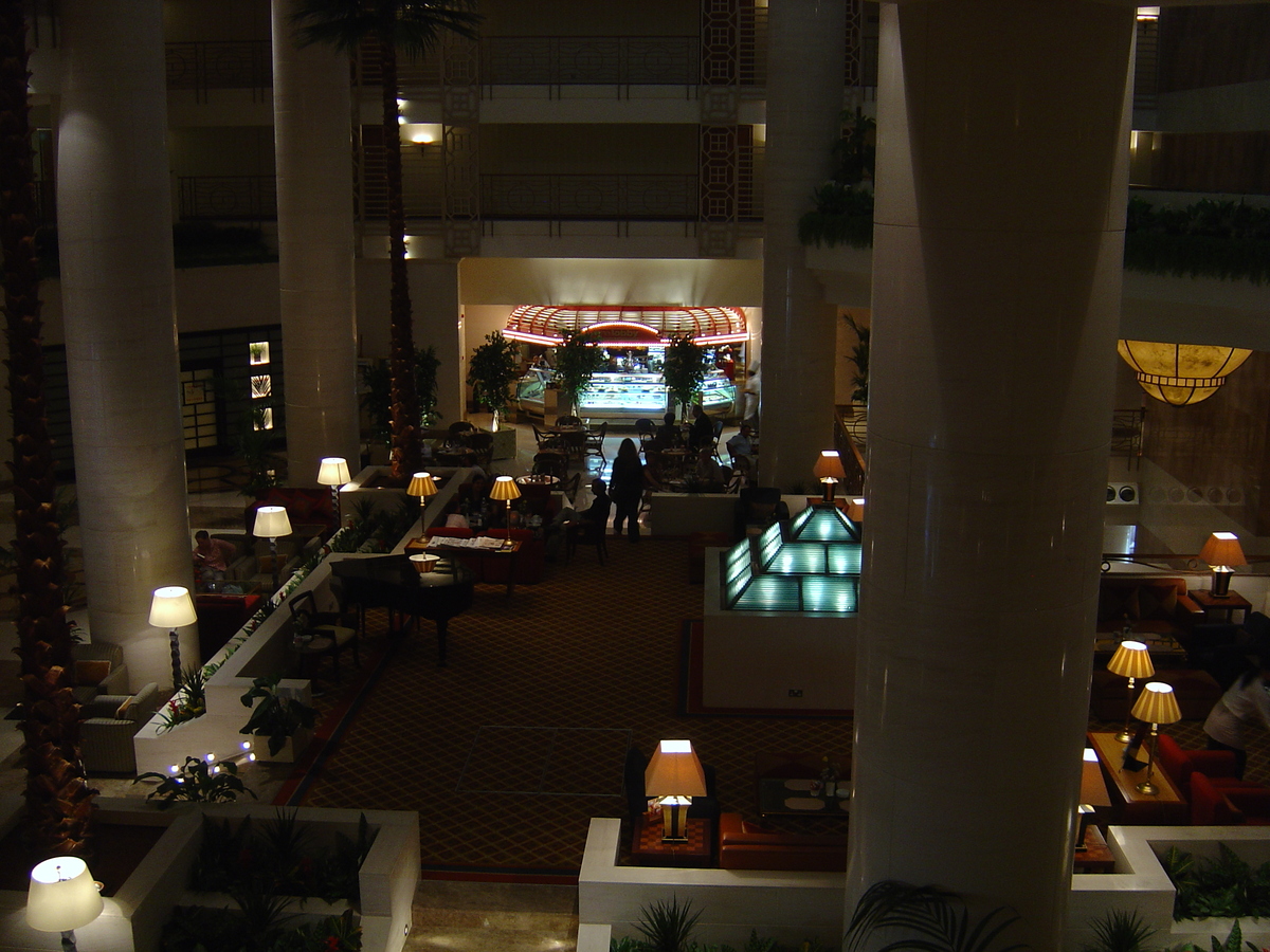 照片 阿联酋(United Arab Emirates) 迪拜(Dubai) 迪拜河喜来登酒店(Sheraton Dubai Creek Hotel) 2005-03 15