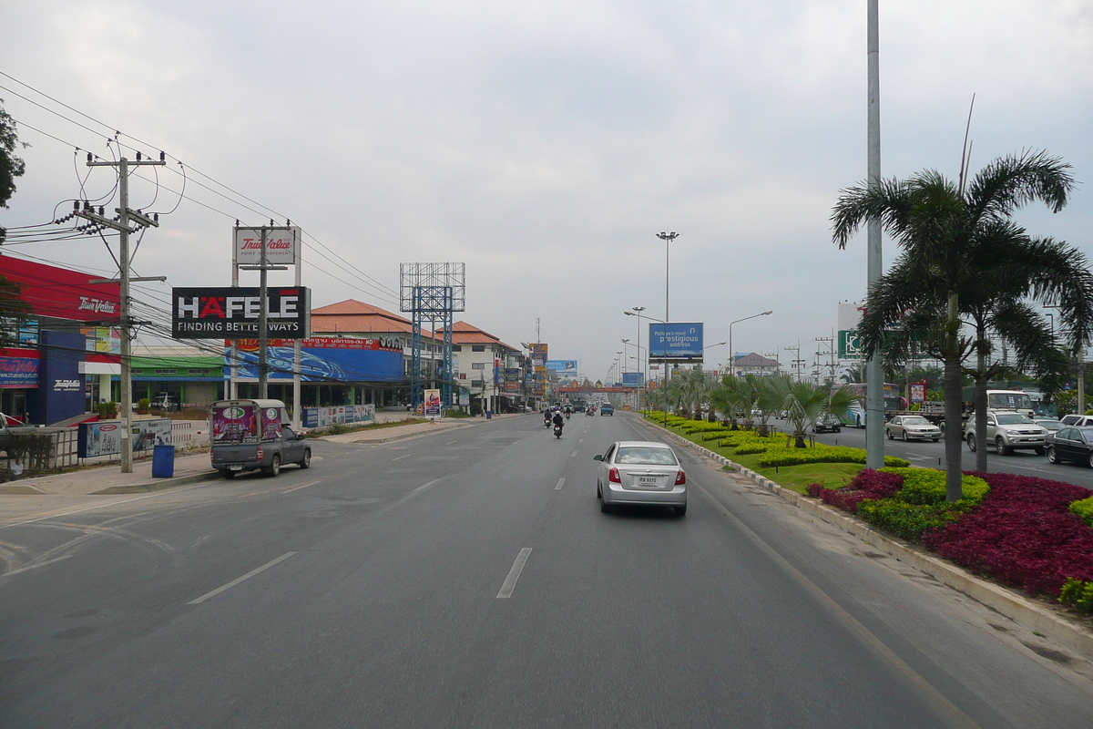 照片 泰国(Thailand) 春武里(Chonburi) 素坤逸路(Sukhumvit road) 2008-01 17