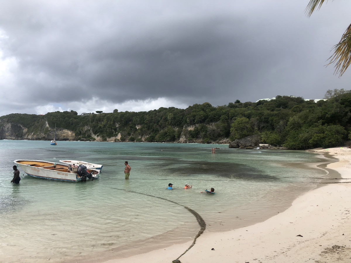照片 瓜德罗普(Guadeloupe) 小阿弗尔海滩(Petit Havre Beach) 2021-02 26