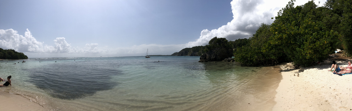 照片 瓜德罗普(Guadeloupe) 小阿弗尔海滩(Petit Havre Beach) 2021-02 24