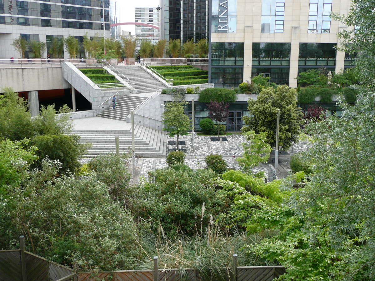 照片 法国(France) 巴黎(Paris) 拉德芳斯(La Defense) 2007-05 260