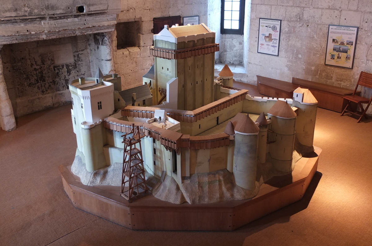 照片 法国(France) 洛什城堡(Loches Castle) 2013-01 73