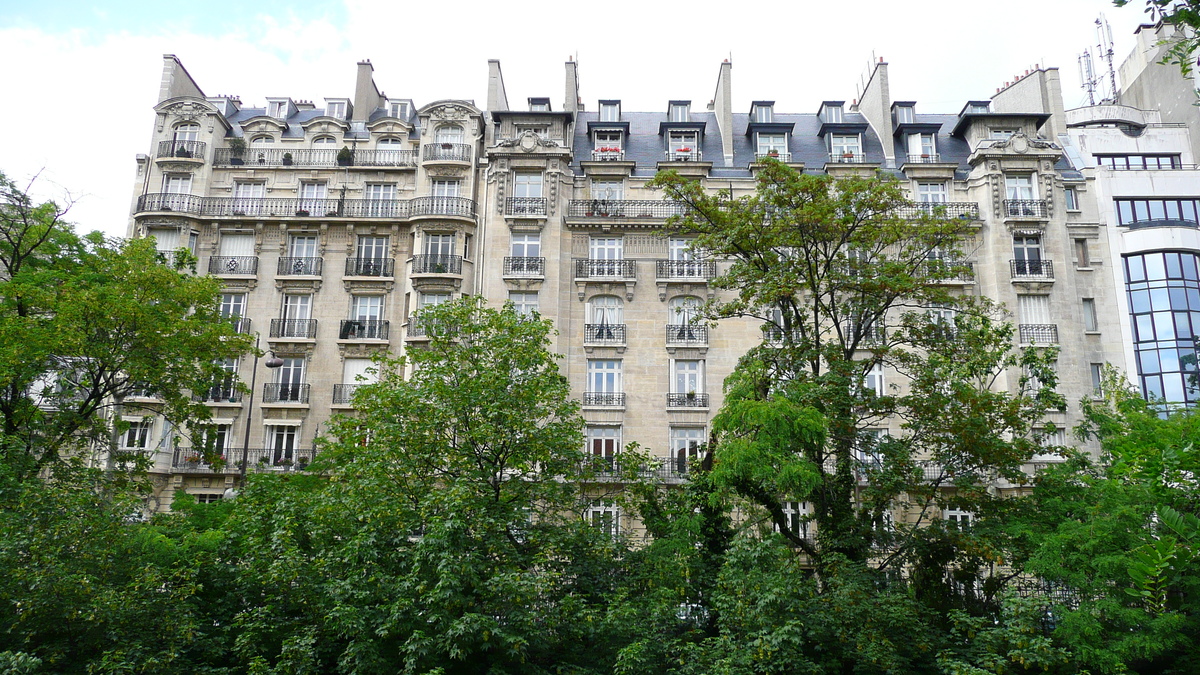 照片 法国(France) 巴黎(Paris) 第十七区(17th Arrondissement) 佩雷尔大道(Boulevard Pereire) 2007-05 7