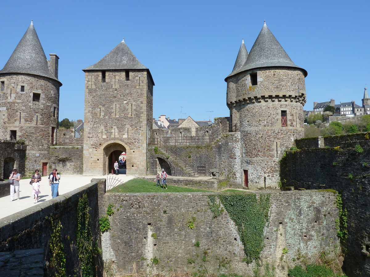 照片 法国(France) 富热尔(Fougeres) 2010-04 42