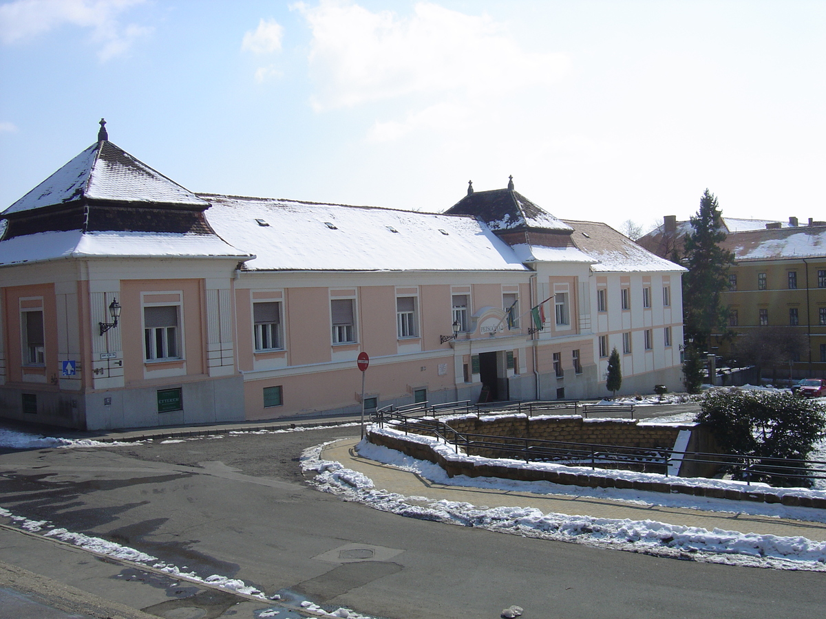 照片 匈牙利(Hungary) 佩奇(Pecs) 2005-03 17