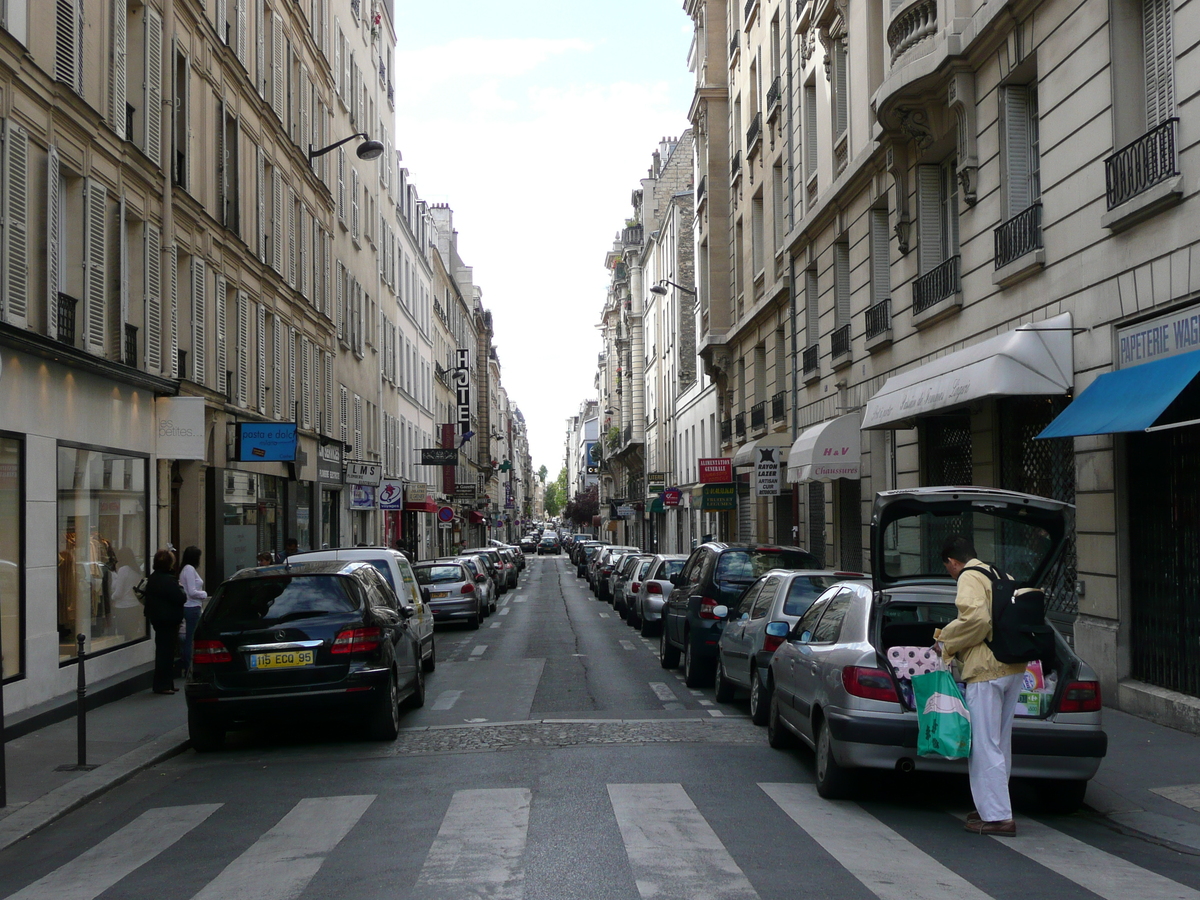 照片 法国(France) 巴黎(Paris) 第十七区(17th Arrondissement) 瓦格拉姆大街(Avenue de Wagram) 2007-05 45