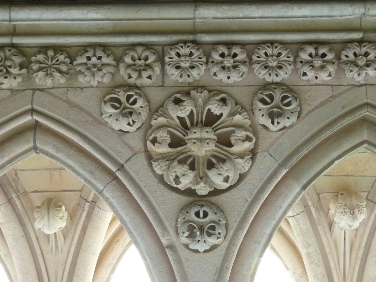 照片 法国(France) 圣米歇尔山(Mont St Michel) 圣米歇尔山修道院回廊(Mont St Michel Abbey Cloister) 2010-04 4