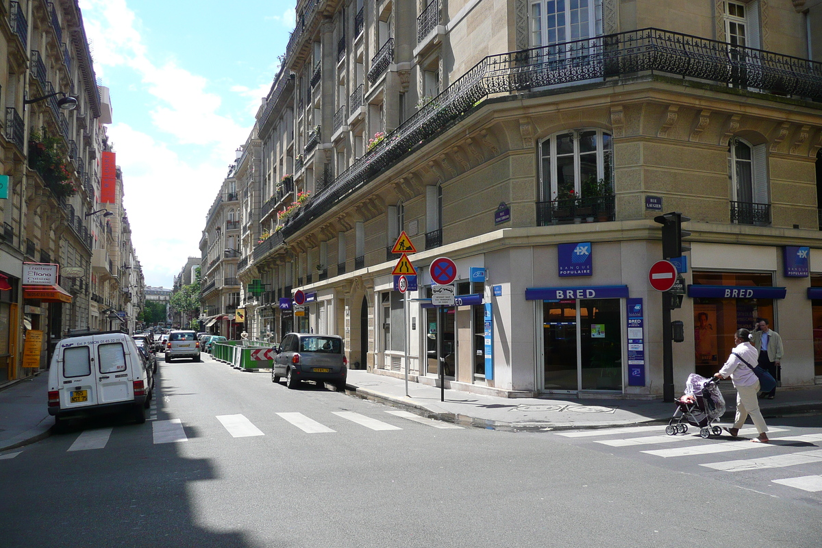 照片 法国(France) 巴黎(Paris) 尼尔大街(Avenue Niel) 2007-06 35